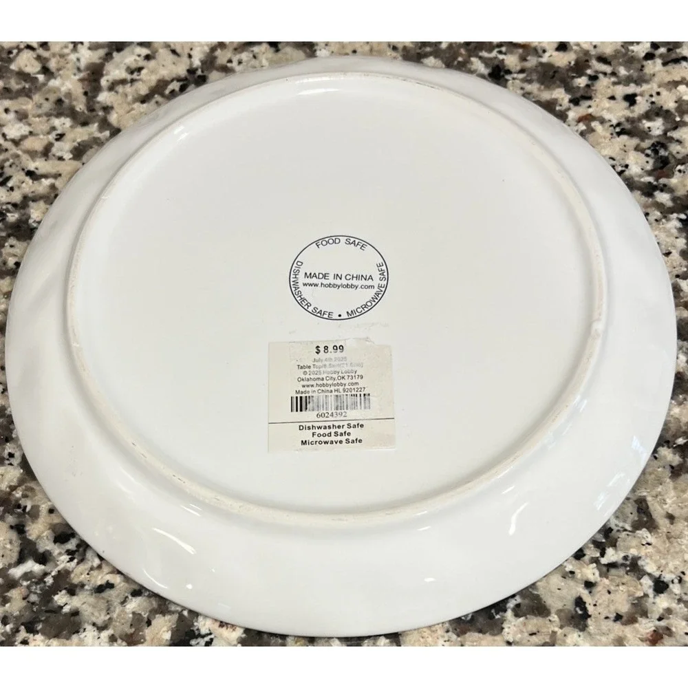 Hobby Lobby Patriotic Highland Cow Plate Ceramic Bow Glasses 8.58